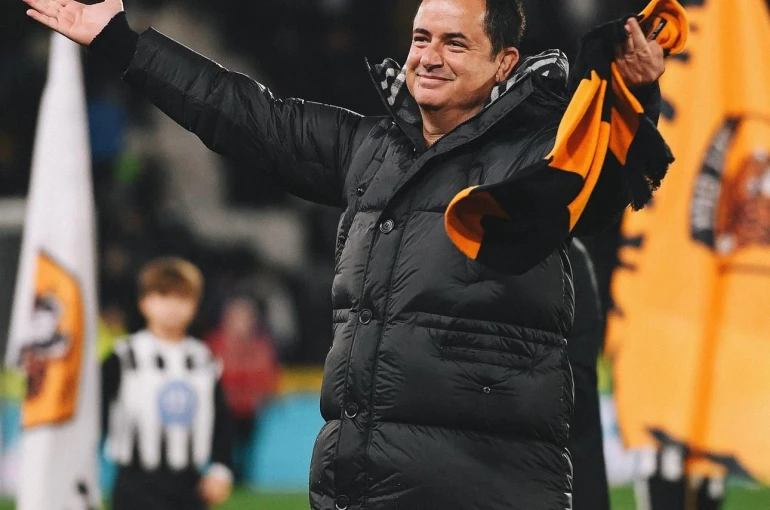 Hull City, Southampton’ı deplasmanda devirdi