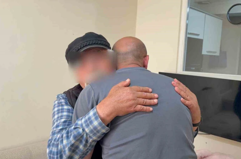 İBAN’ları arkadaşıyla paylaştı, 71 yaşındaki babasıyla aynı koğuşta hapis yattı