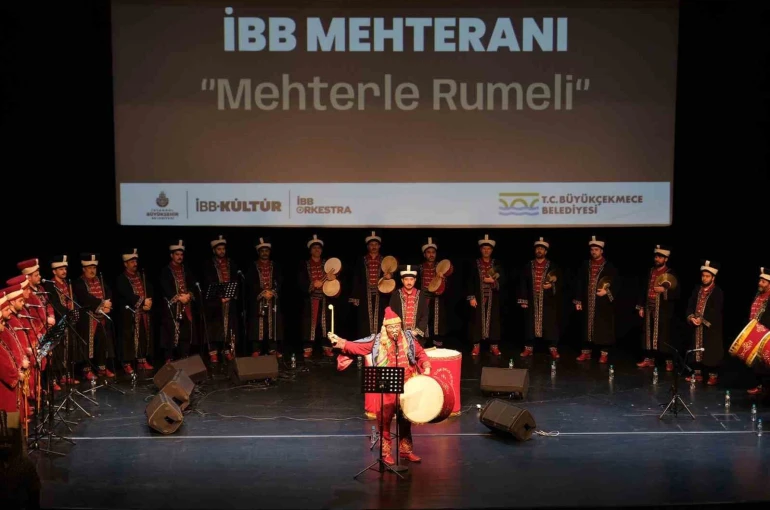 İBB Mehteranı Büyükçekmece’de Rumeli rüzgarı estirdi