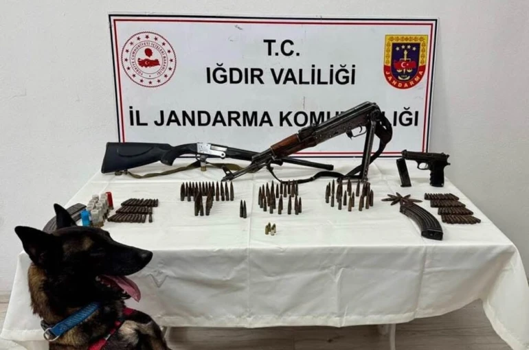 Iğdır’da Jandarmadan silah kaçakçılığı operasyonu