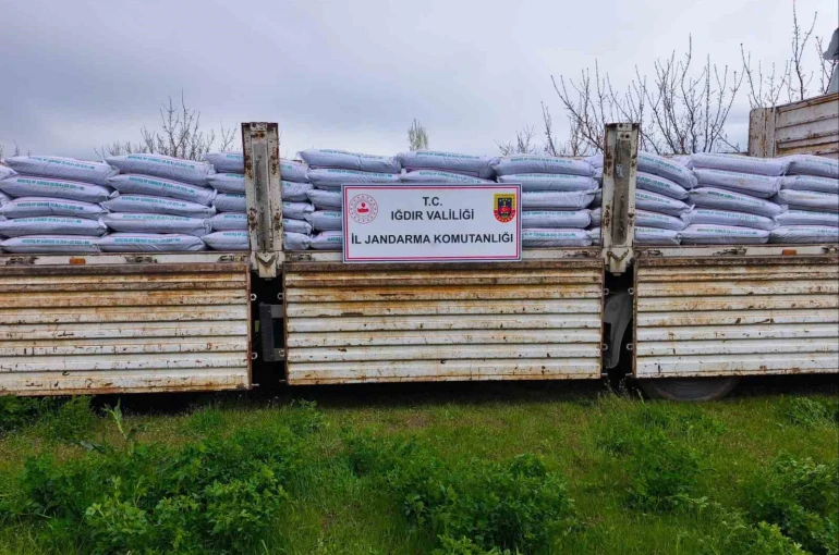 Iğdır’da kaçak gübre operasyonu: 30 ton ürün ele geçirildi