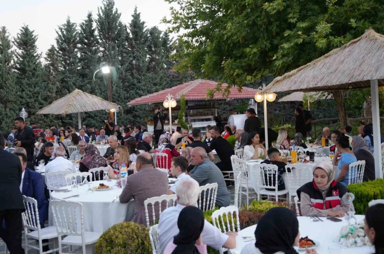 Iğdır’da şehit aileleri ve gaziler onuruna yemek düzenlendi