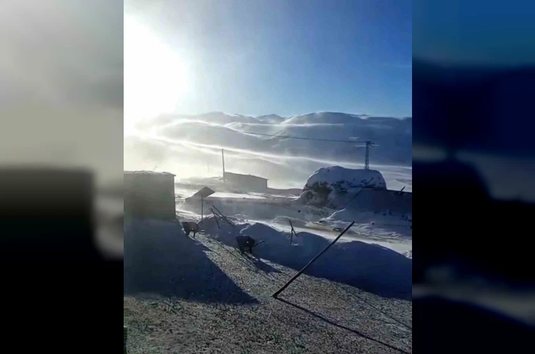Iğdır’ın yüksek kesimlerinde tipi ve fırtına hayatı olumsuz etkiliyor
