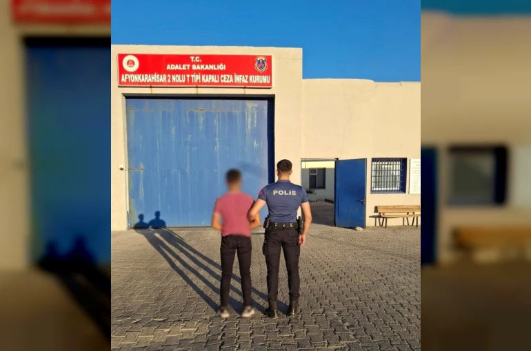 İki yıl hapis cezasıyla aranan şahıs yakalandı