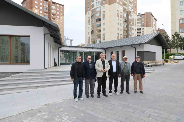 İldem’e yapılan sosyal tesis genç ve yaşlıları bir araya getirecek