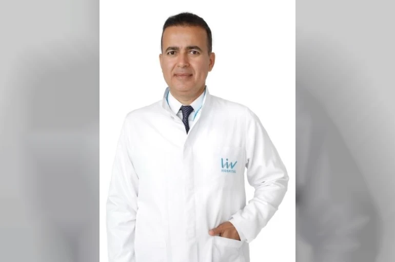 "İleri omurga cerrahisi ile günlük yaşama hızlı dönüş mümkün"