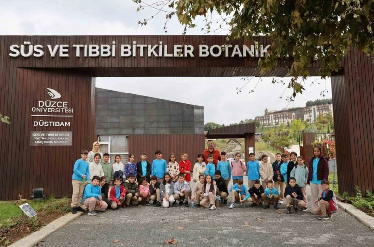 İlkokul öğrencileri doğayla buluştu