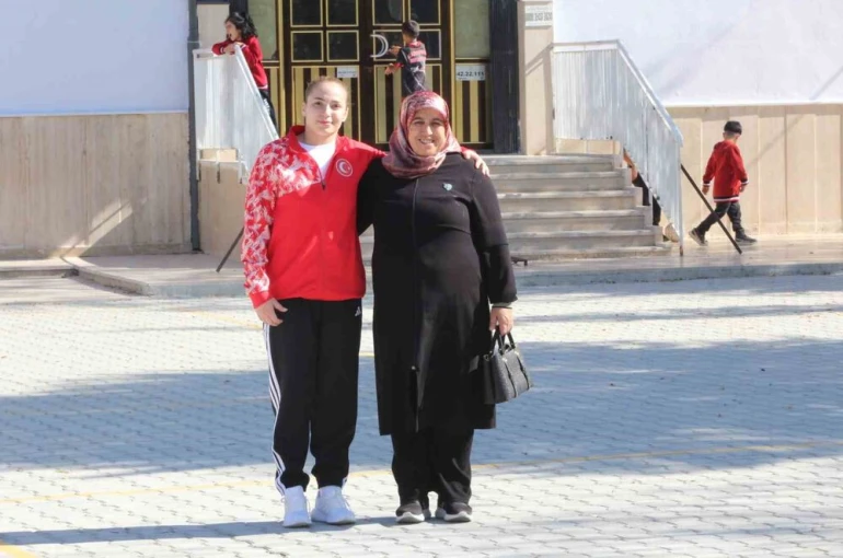 İlkokuldaki yakantop turnuvasından, halterde Avrupa Şampiyonası’na