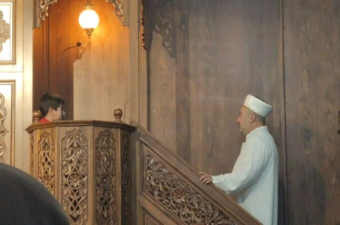 İmam hatipten örnek davranış