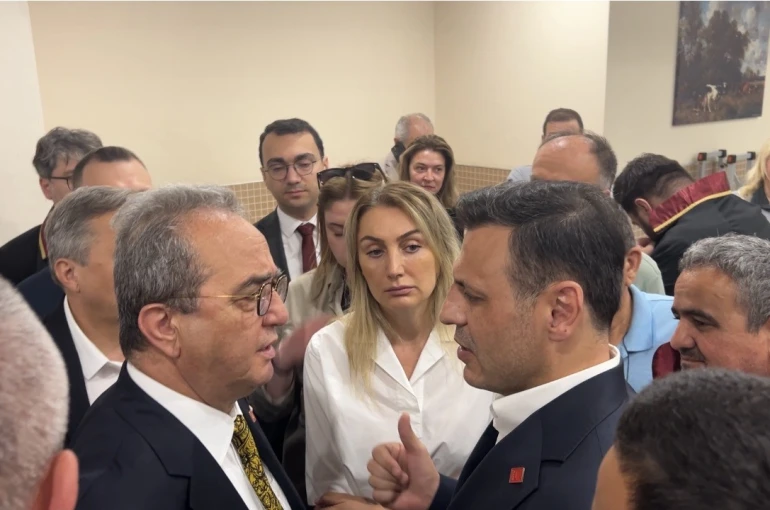 İmamoğlu’nun Şadi Yazıcı’ya hakaret davası ertelendi