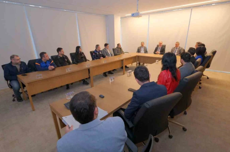 İnegöl Belediyesi personeline "İleri Excel Eğitimi"