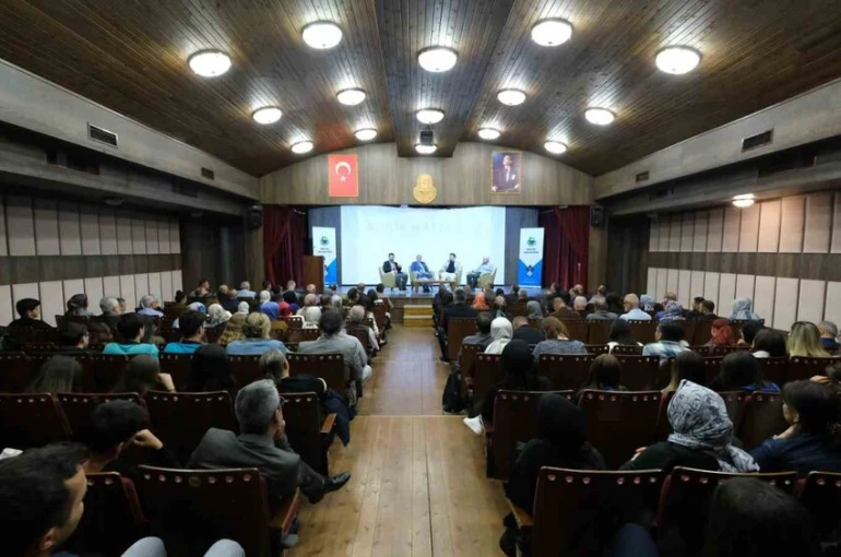 İnegöl’de ahilik haftası paneli gerçekleştirildi