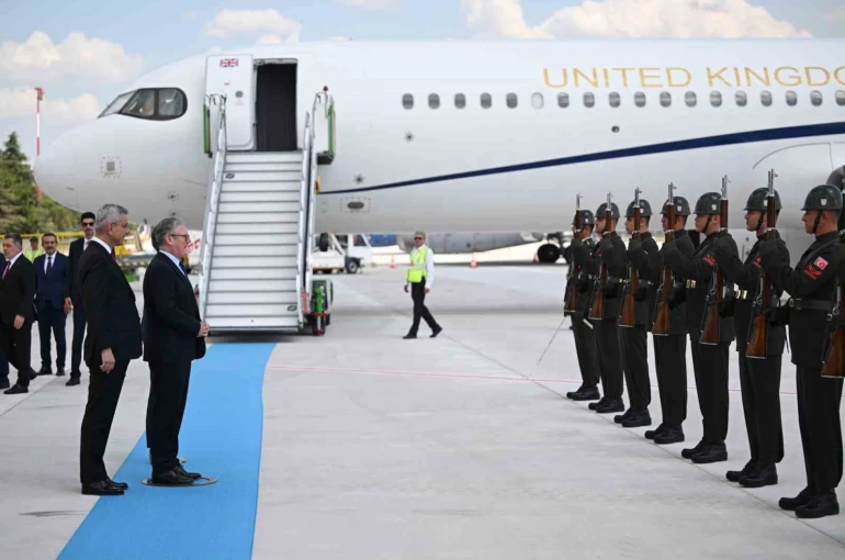 İngiltere Başbakanı Starmer ve Karadağ Başbakanı Spajic Ankara’da