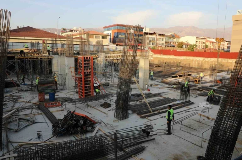İnşaat üretimi yıllık yüzde 28,0 arttı