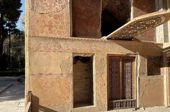 İran’da UNESCO alanındaki Çehel Sütun Sarayı saldırılarda hasar gördü