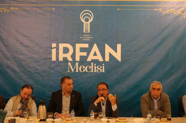 İrfan Meclisinde Doğu Türkistan konuşuldu