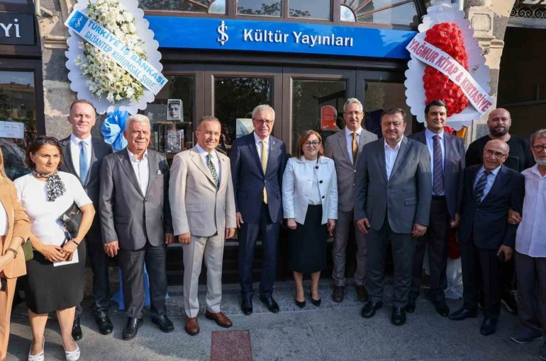 İş Bankası Kültür Yayınları’nın Gaziantep kitabevi açıldı