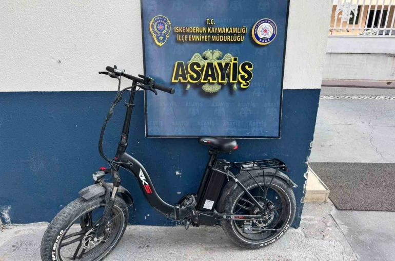 İskenderun’da elektrikli bisiklet çalan hırsızlar yakalandı 