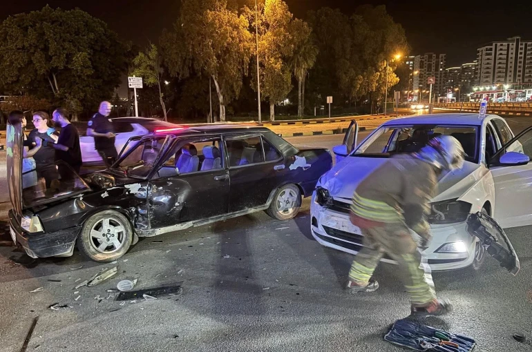 İskenderun’da trafik kazası :1 yaralı