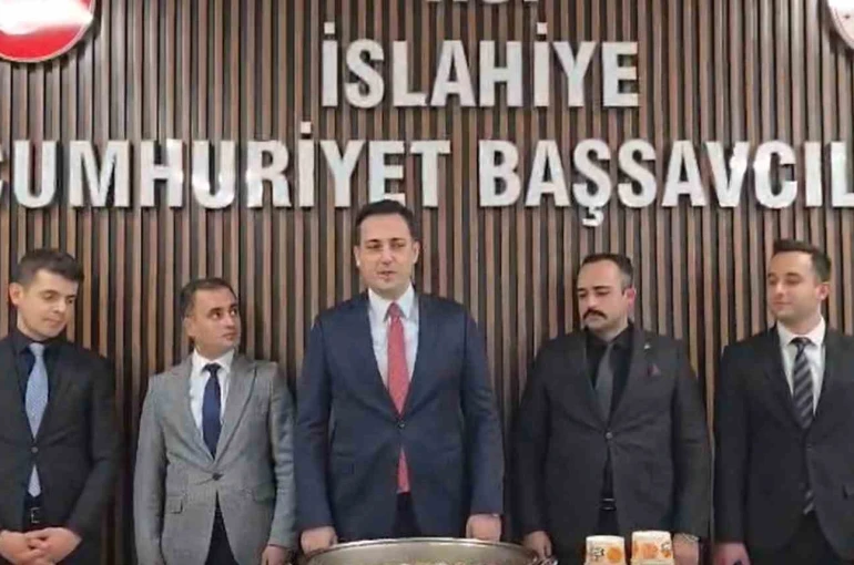 İslahiye Cumhuriyet Başsavcısından geleneksel aşure etkinliği