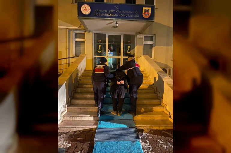 İstanbul’da aranması bulunan DEAŞ’lı işçilerin kaldığı konteynırda yakalandı