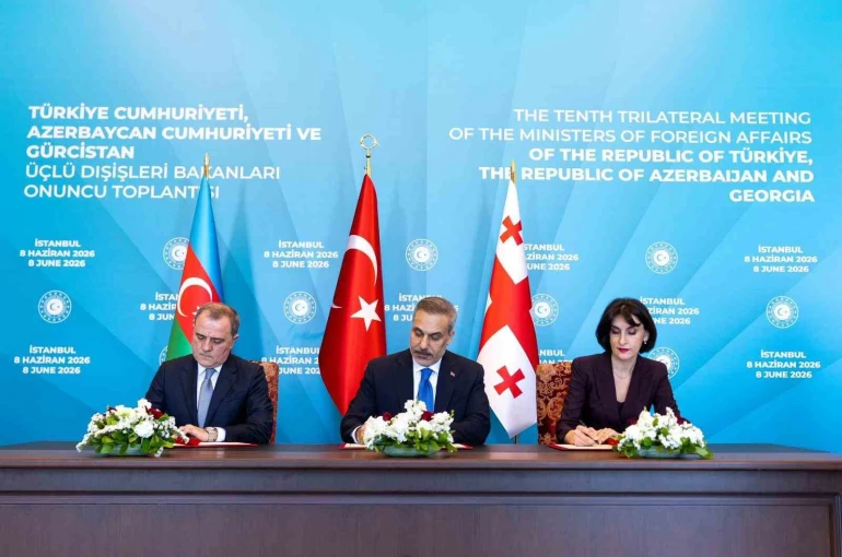 İstanbul’da Türkiye-Azerbaycan-Gürcistan arasında İstanbul Bildirisi imzalandı