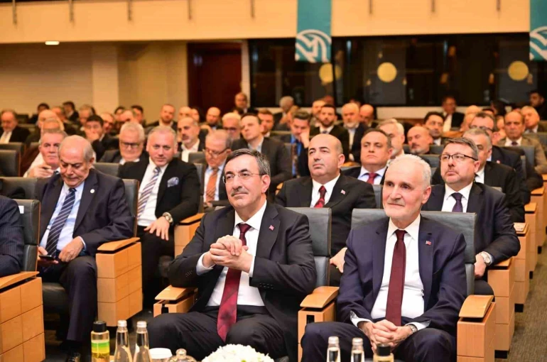 İTO Başkanı Avdagiç, iş dünyasının beklentilerini Cumhurbaşkanı Yardımcısı Yılmaz’a aktardı