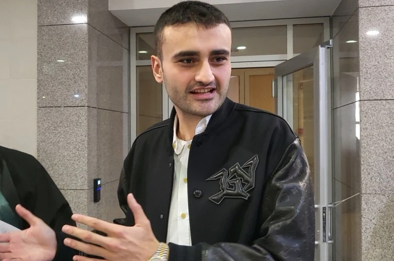İzinsiz inşaat yaptırdığı iddiasıyla 5 yıla kadar hapsi talep edilen CZN Burak’a beraat