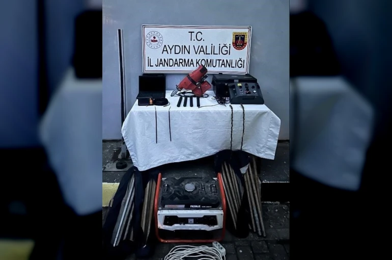 İzinsiz kazı yapan 5 kişi suçüstü yakalandı