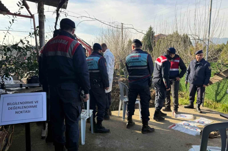 İzmir’de 17 yıldır kayıp kadının cesedi eski eniştesinin bahçesinde bulundu