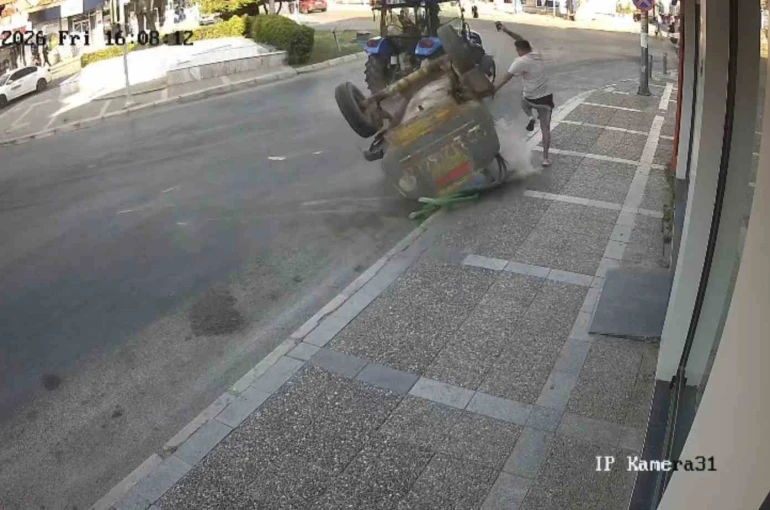 İzmir’de traktörden fırlayan tanker yayayı eziyordu