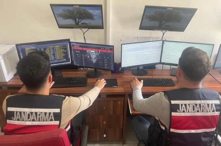Jandarmadan siber operasyon 