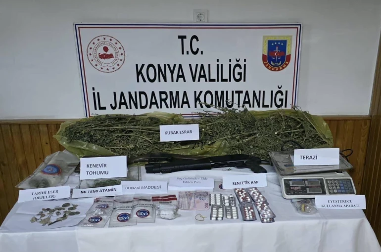 Jandarmanın uyuşturucu operasyonlarında 11 kişi tutuklandı