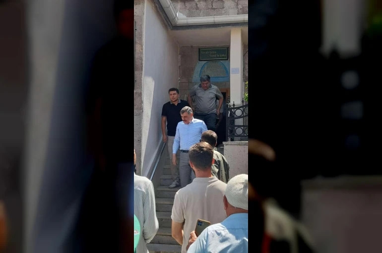 Kabinenin Konyalı hafız bakanı dede yurdunda böyle ağırlandı