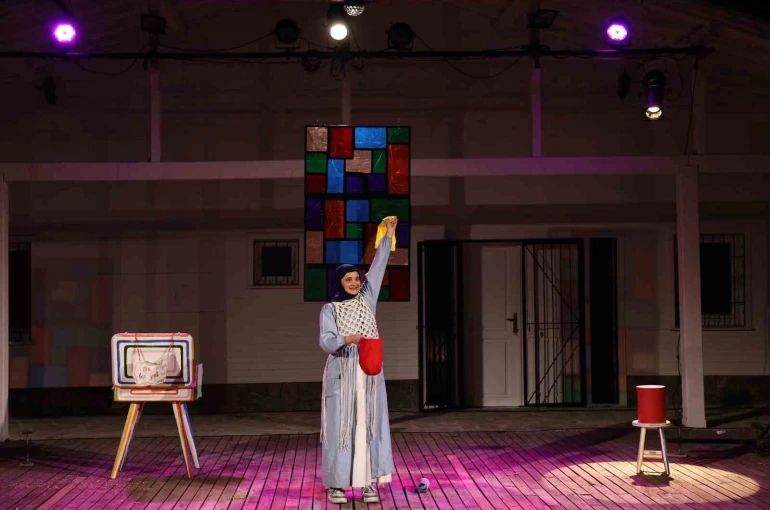 Kadın Oyunları Festivali "Gözbağcı" ile başladı 
