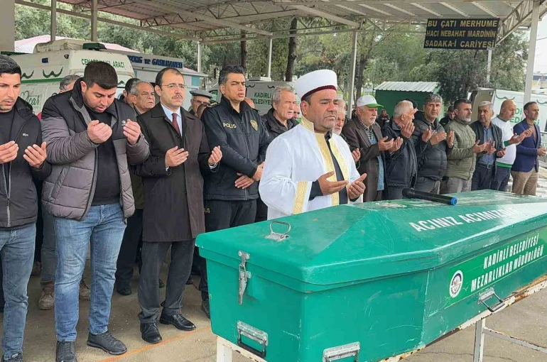 Kadirli’deki sel felaketinde hayatını kaybeden Fatih Anbarcıoğlu son yolculuğuna uğurlandı
