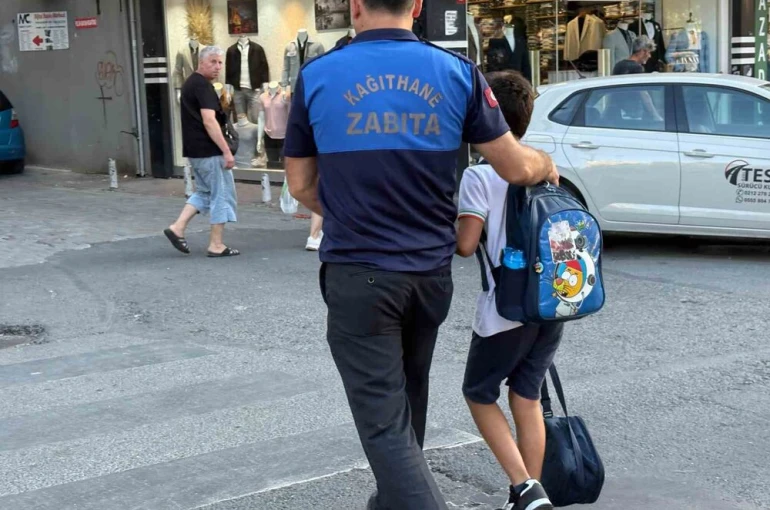 Kağıthane’de okul önlerinde sıkı denetim