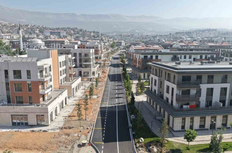 Kahramanmaraş’ın Azerbaycan Mahallesi asfaltlanıyor