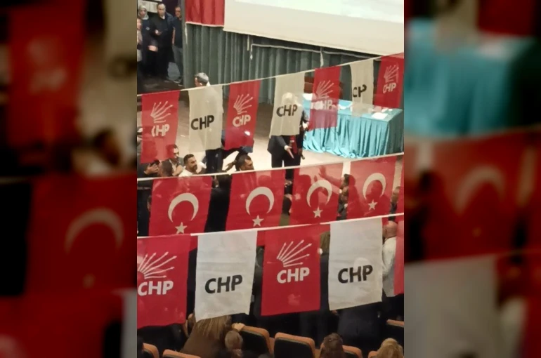 Kahramanmaraş’ta CHP kongresinde kavga