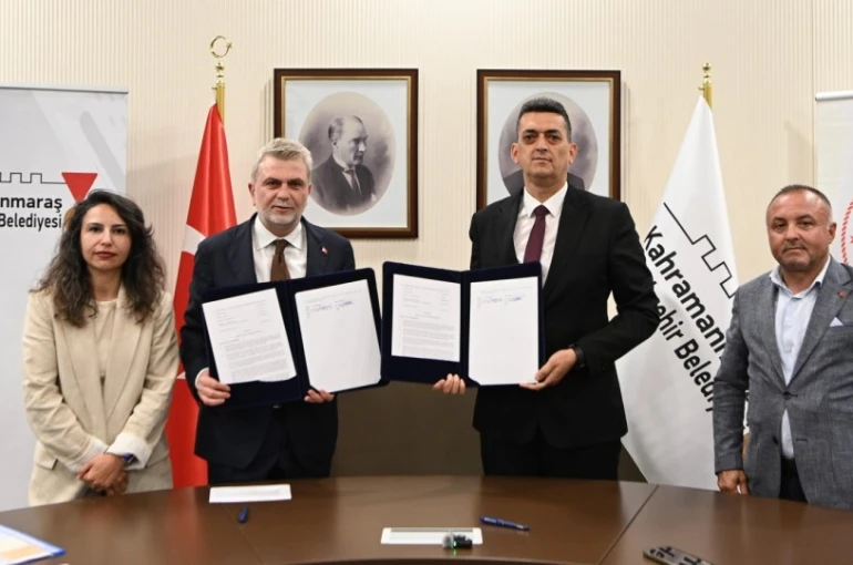 Kahramanmaraş’ta deprem molozları 100 milyon TL’lik projeyle geri dönüştürülecek