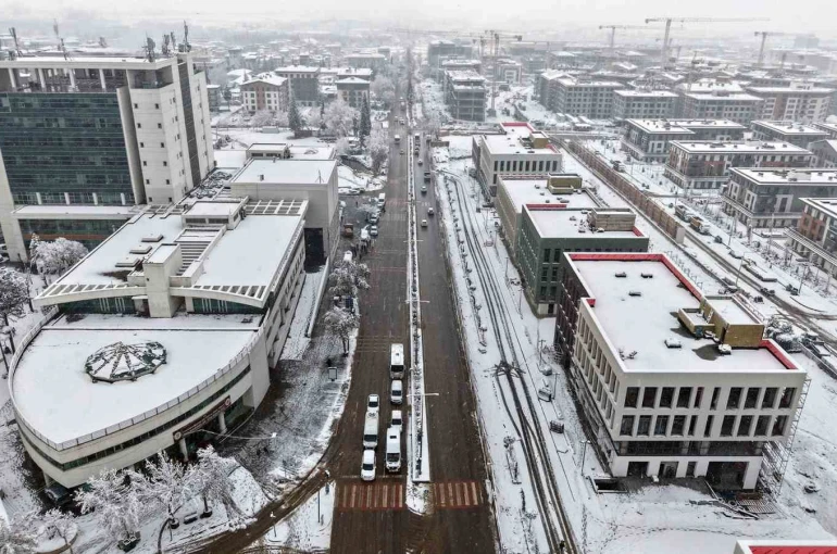 Kahramanmaraş’ta kar tatili bir gün daha uzatıldı