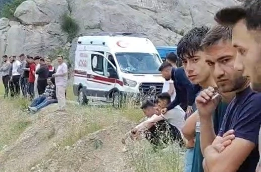 Kahramanmaraş’ta nehre düşen balıkçı kayboldu, arama çalışmaları sürüyor