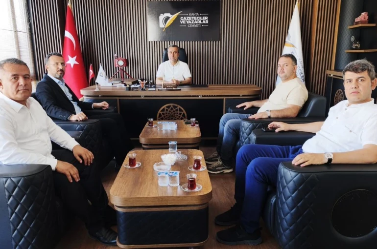 Kahta Devlet Hastanesi yönetimi basın temsilcileriyle buluştu