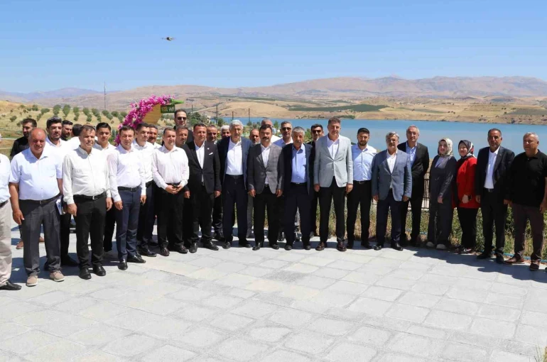 Kahta Millet Bahçesi ilçenin sosyal yaşamına değer katıyor