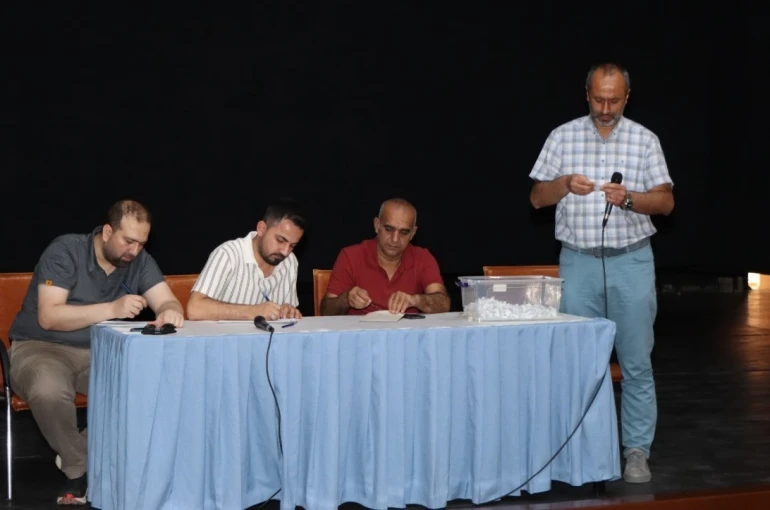 Kahta’da 200 kişilik İUP kurası çekildi
