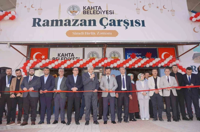 Kahta’da Ramazan Çarşısı’nın resmi açılışı gerçekleştirildi