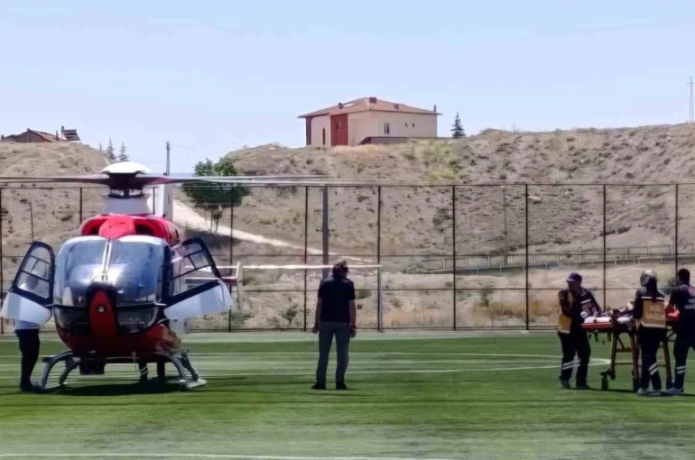 Kalp krizi geçiren hasta hava ambulansıyla Malatya’ya sevk edildi