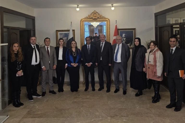 Kanserde tamamlayıcı sağlık modelleri güçleniyor: SATKOF ve USTKON’dan Pakistan teması