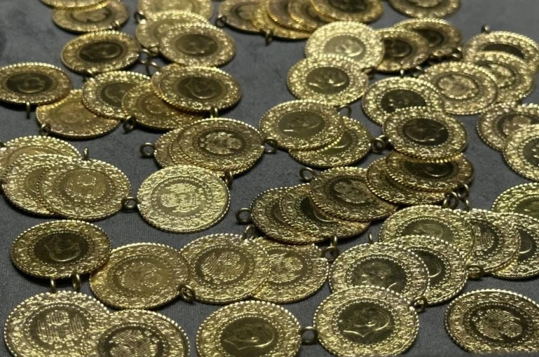 Kapalıçarşı’da altın satışları devam ediyor