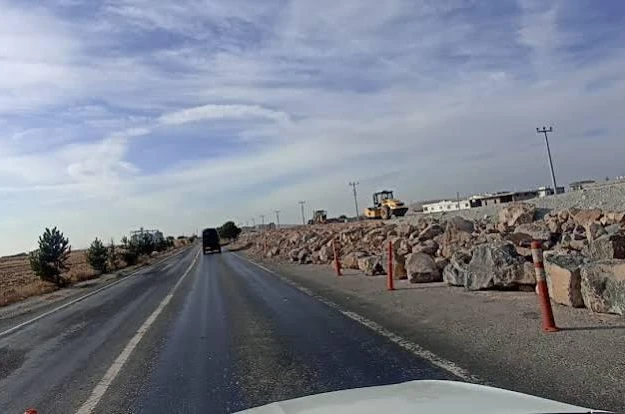 Kara Yollarında Çalışma Uyarısı